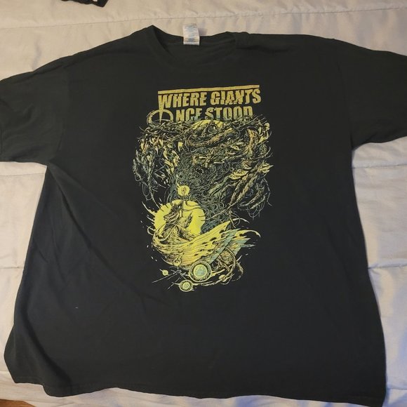 Where giants once stood  mens graphic tee size xl - Picture 1 of 4